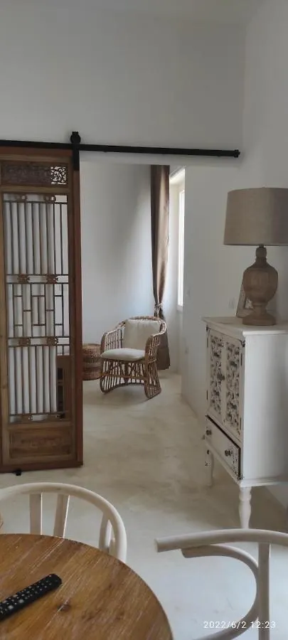 Casa Allegri ألغيرو بيت ضيافة